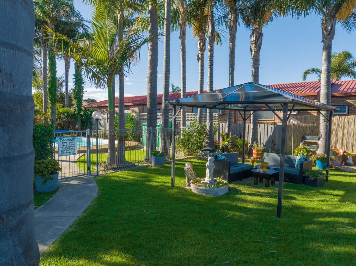 Sandbar Motel Lakes Entrance Exterior photo